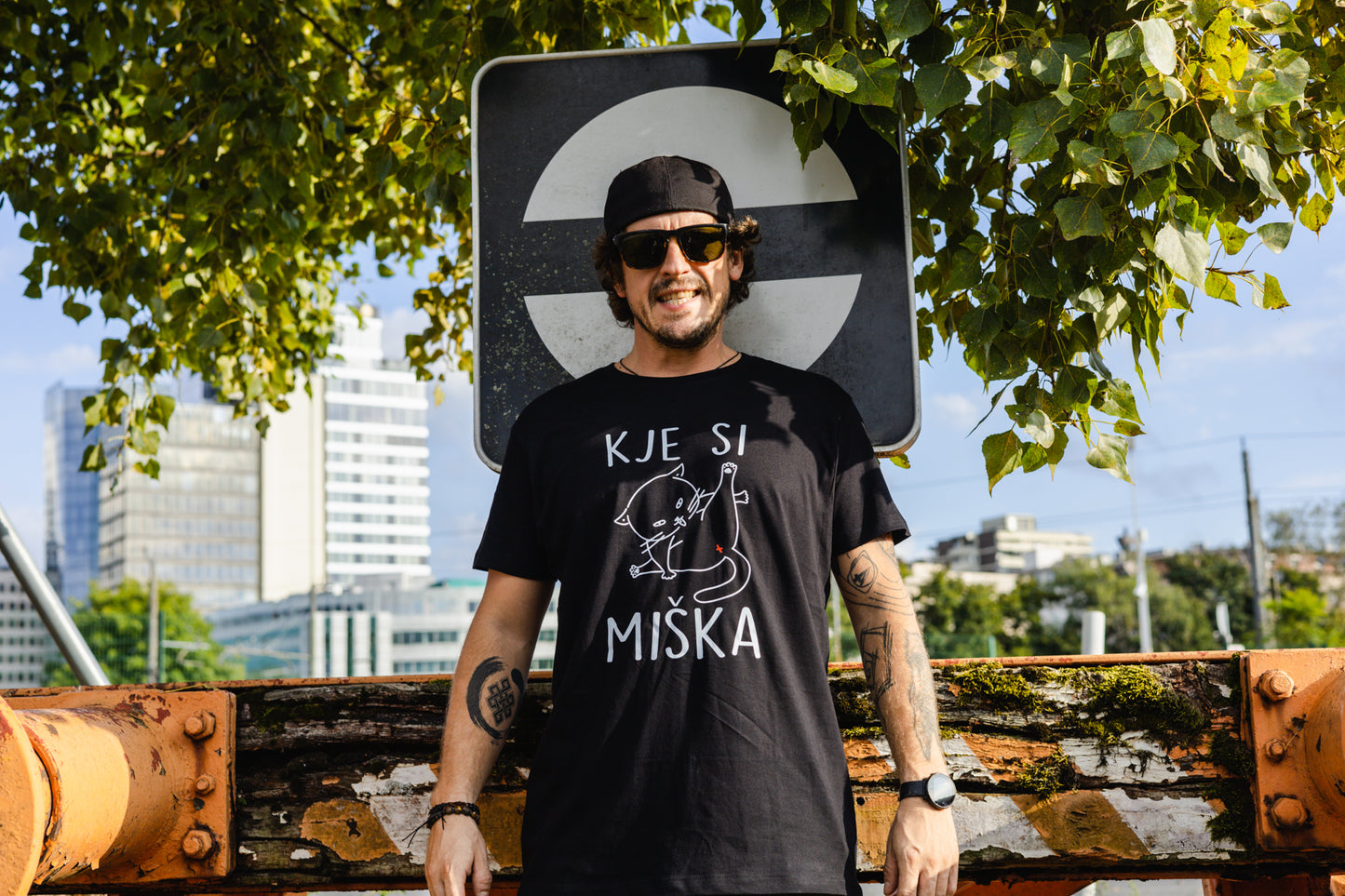 miska shirt