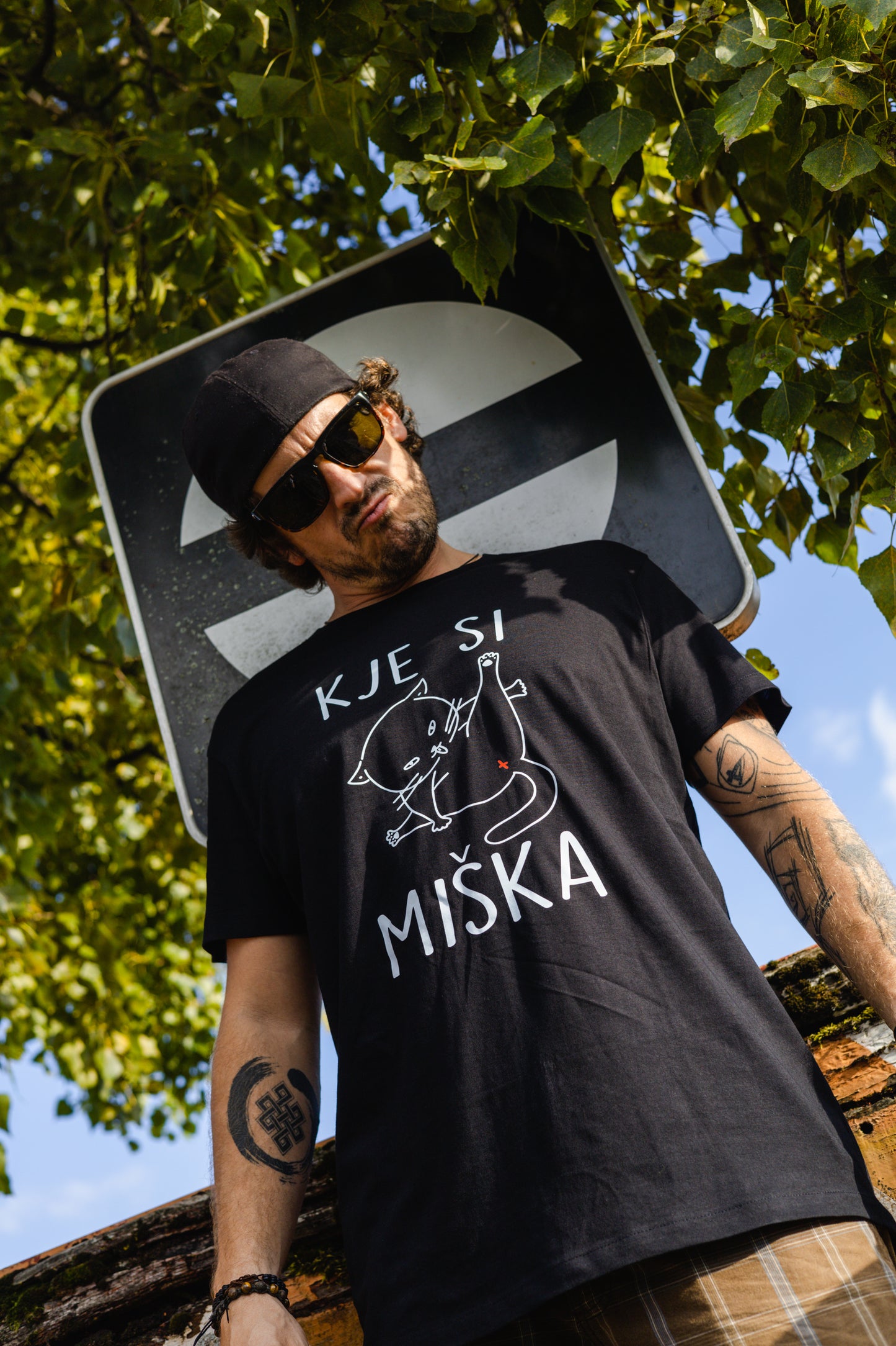 miska shirt