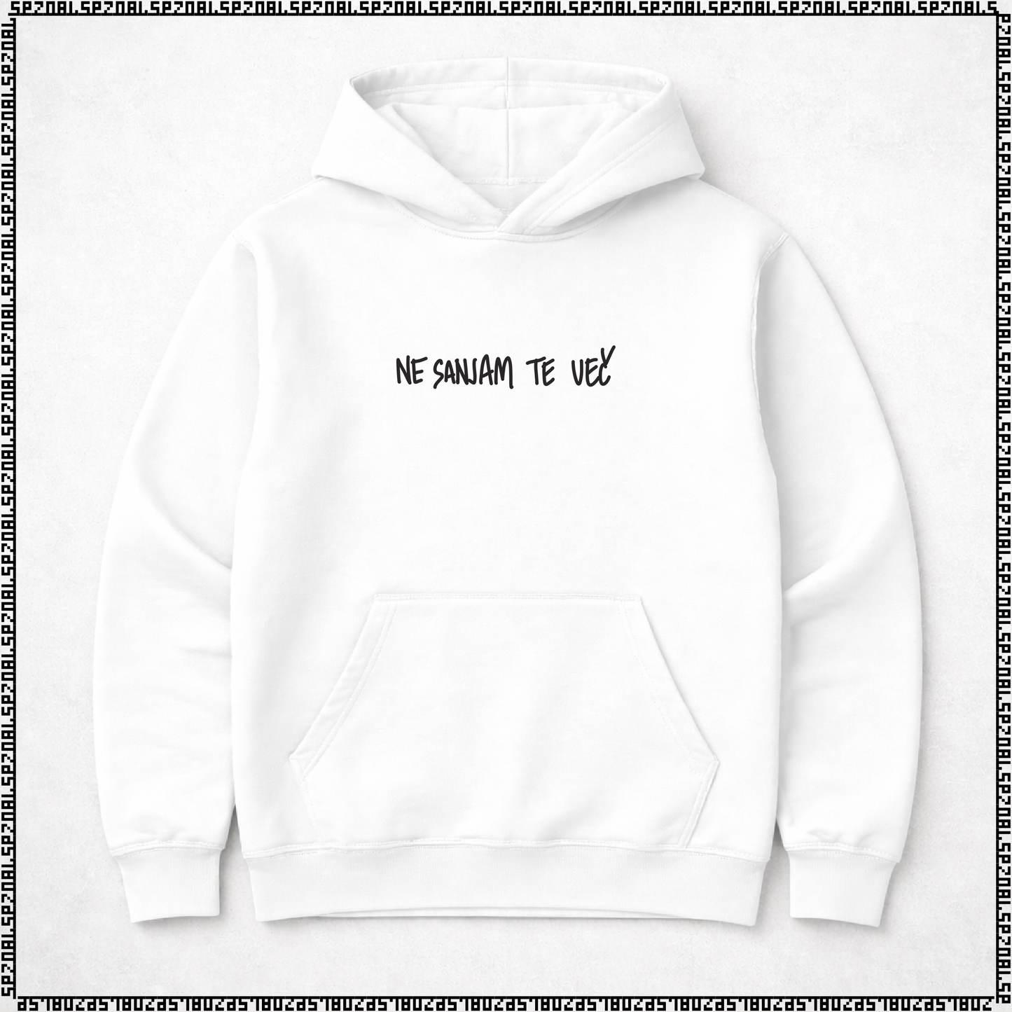 pulover s kapuco "ne sanjam te več"