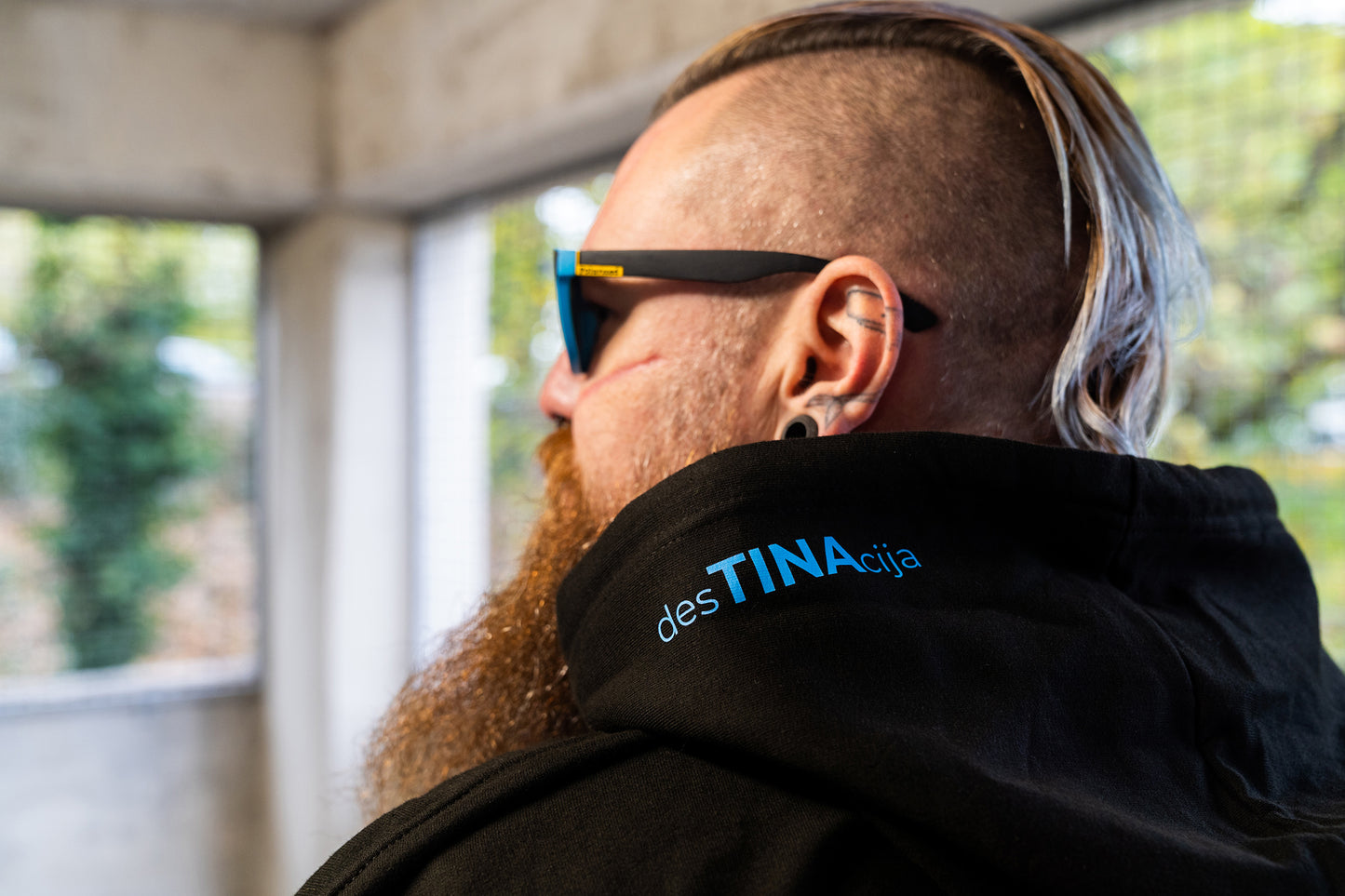Tina Marinšek - Potovalka Hoodie