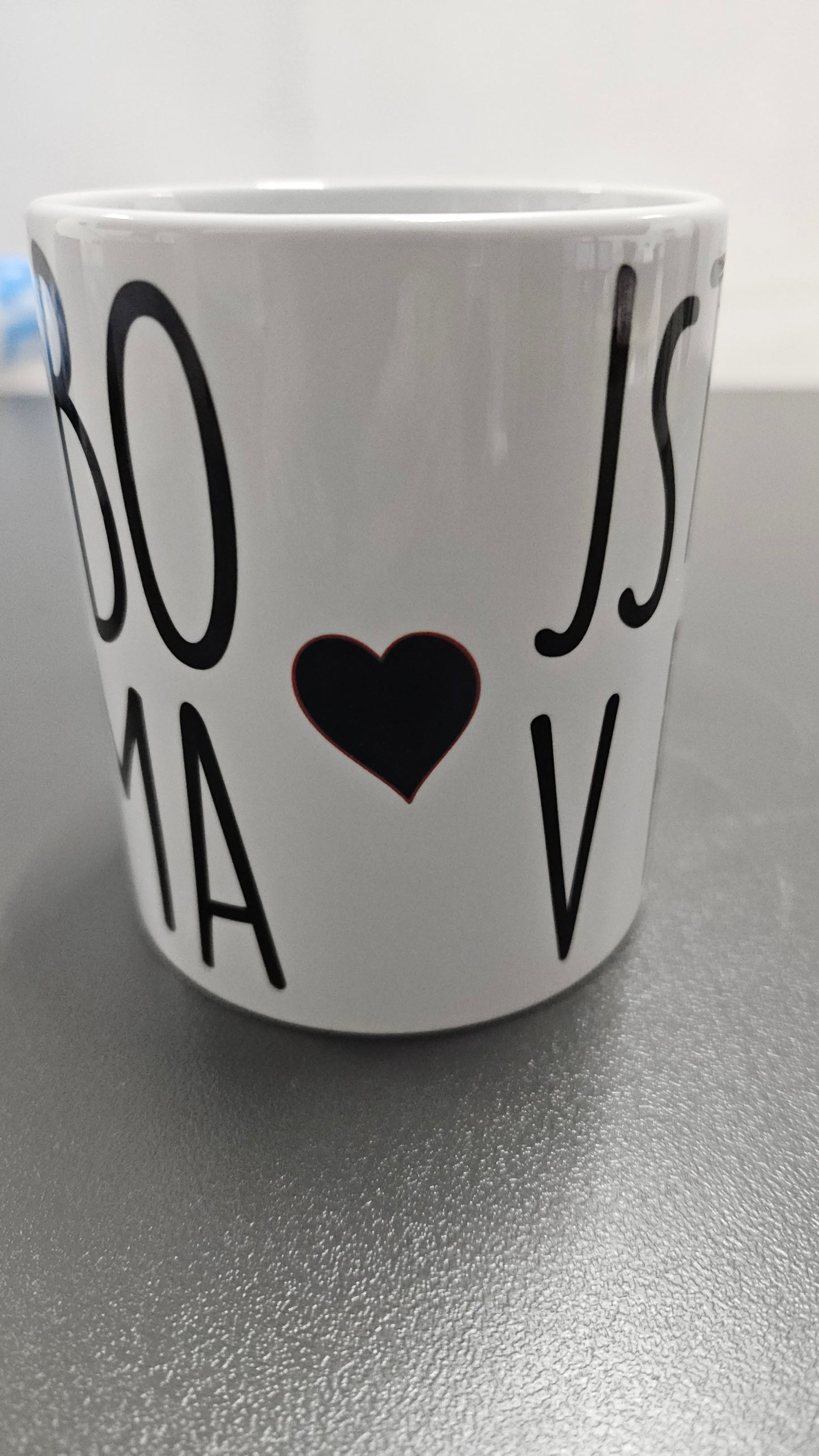 Skodelica Ljubo doma jst pa v pi.di