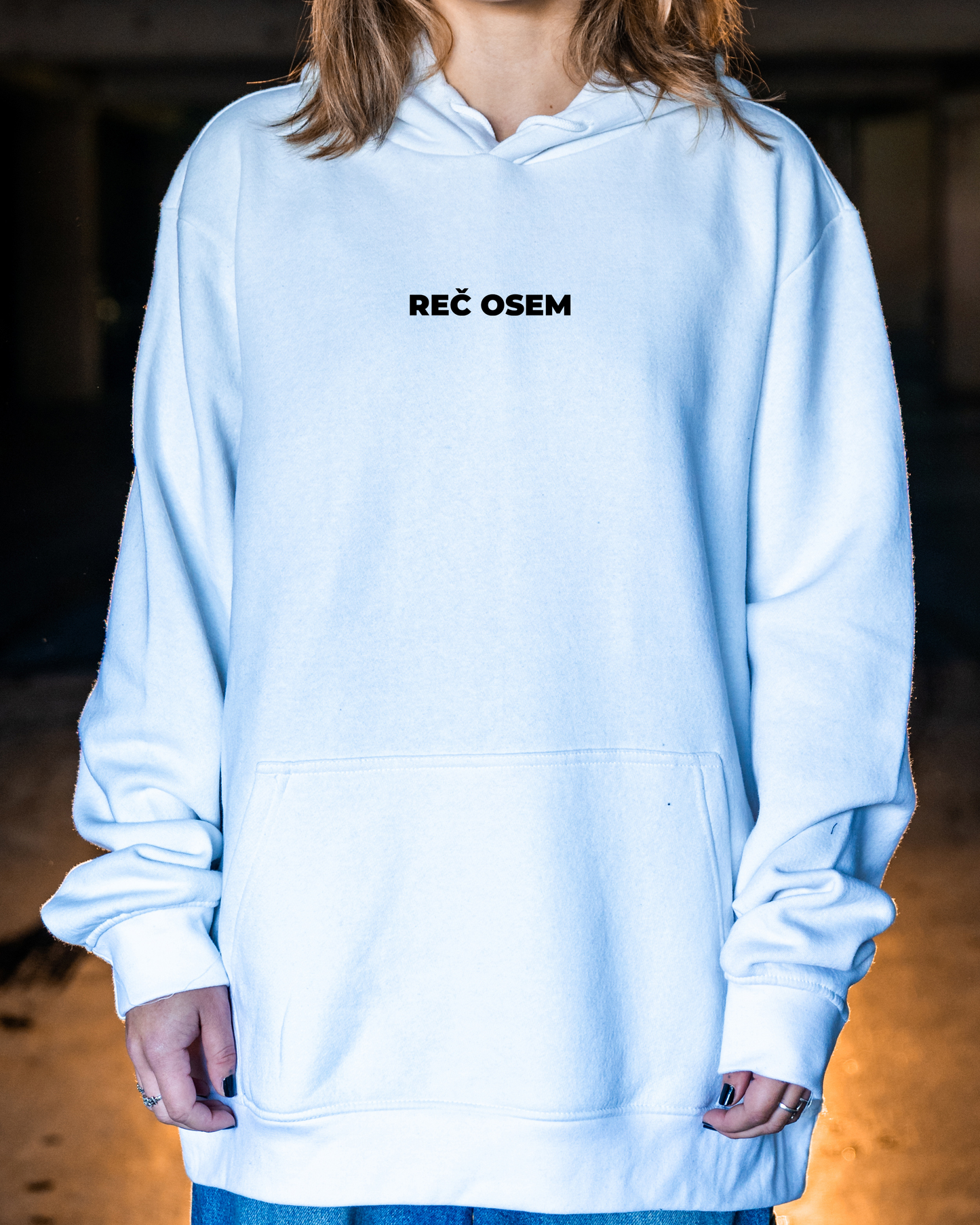 reč osem hoodie