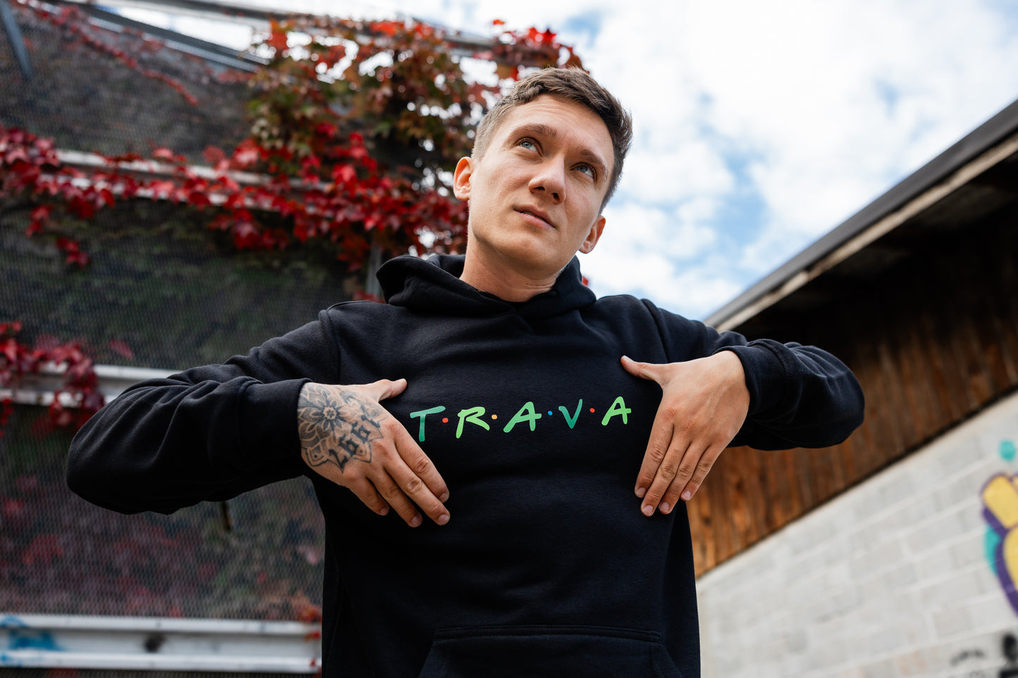 trava hoodie
