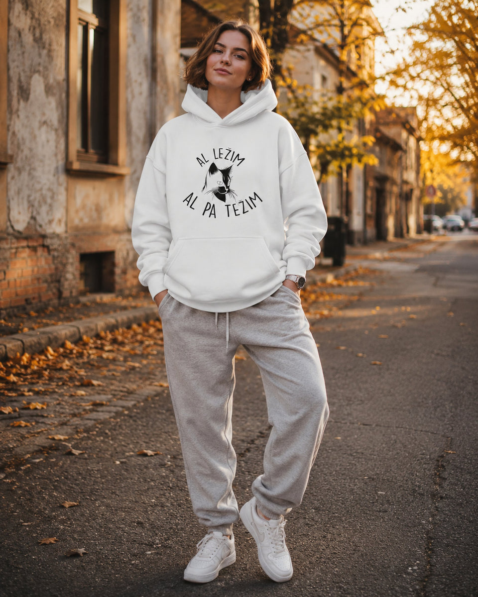 pulover s kapuco "al ležim al pa težim" - lifestyle bel