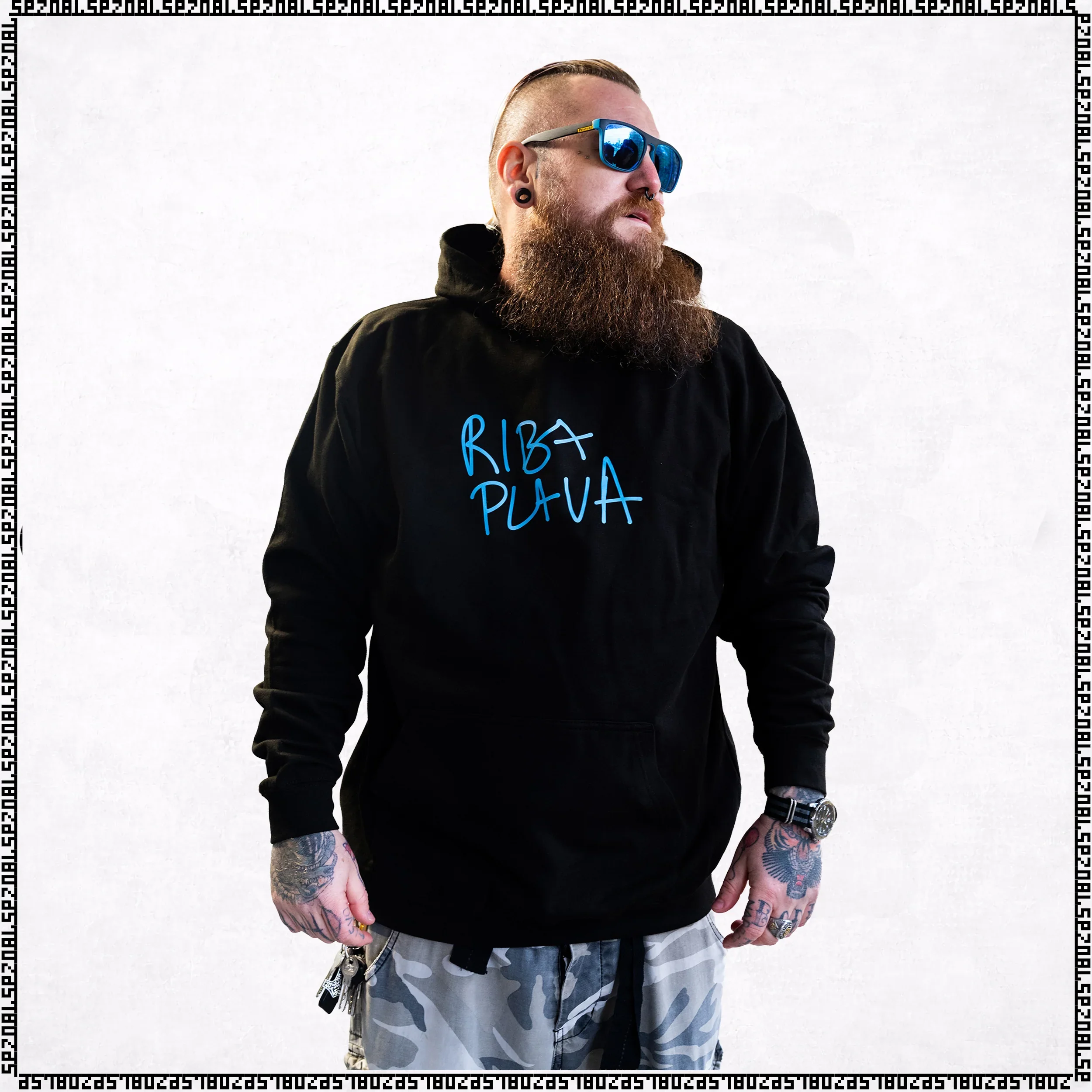 Tina Marinšek - Riba plava Hoodie
