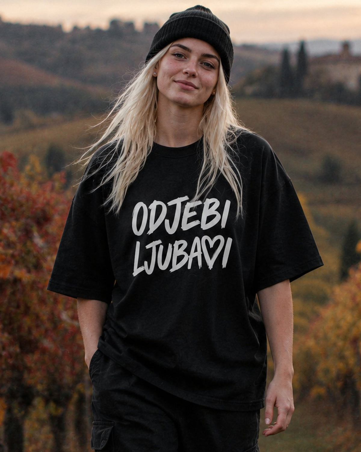 majica "odjebi ljubavi" - naslovna črna