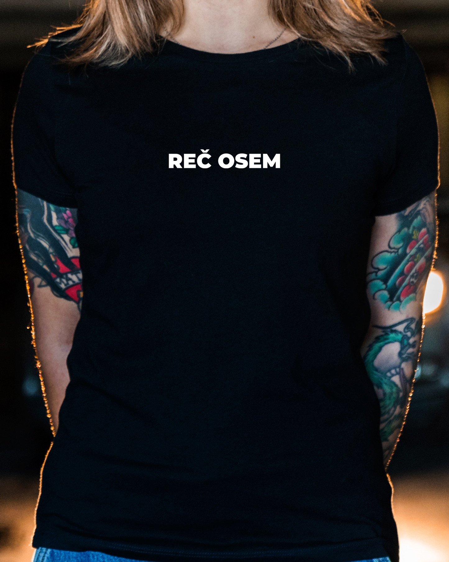 reč osem shirt