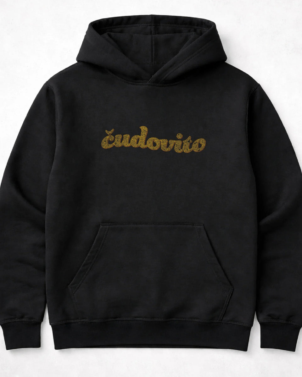 pulover s kapuco "čudovito"