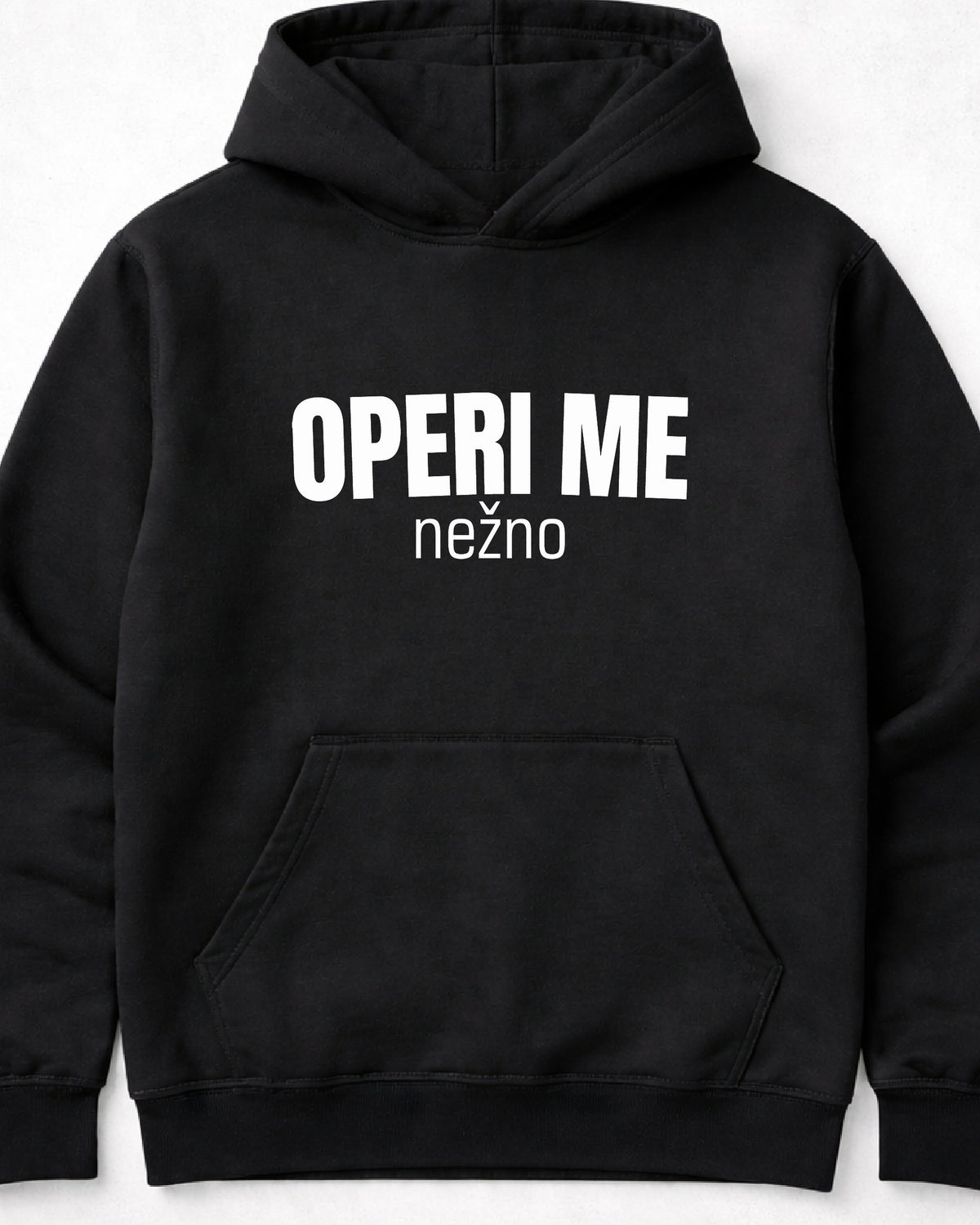 pulover s kapuco "operi me nežno"